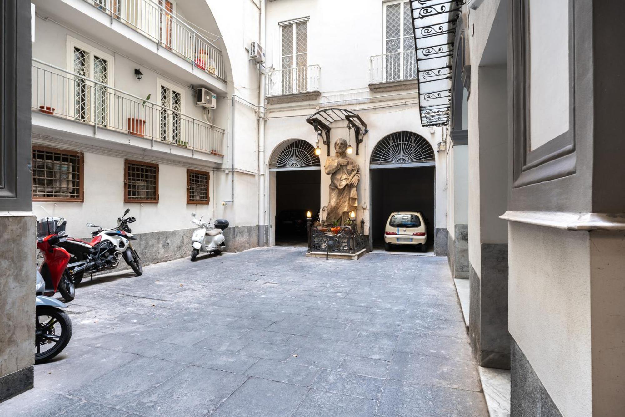 The Prince Residence Napoli Esterno foto